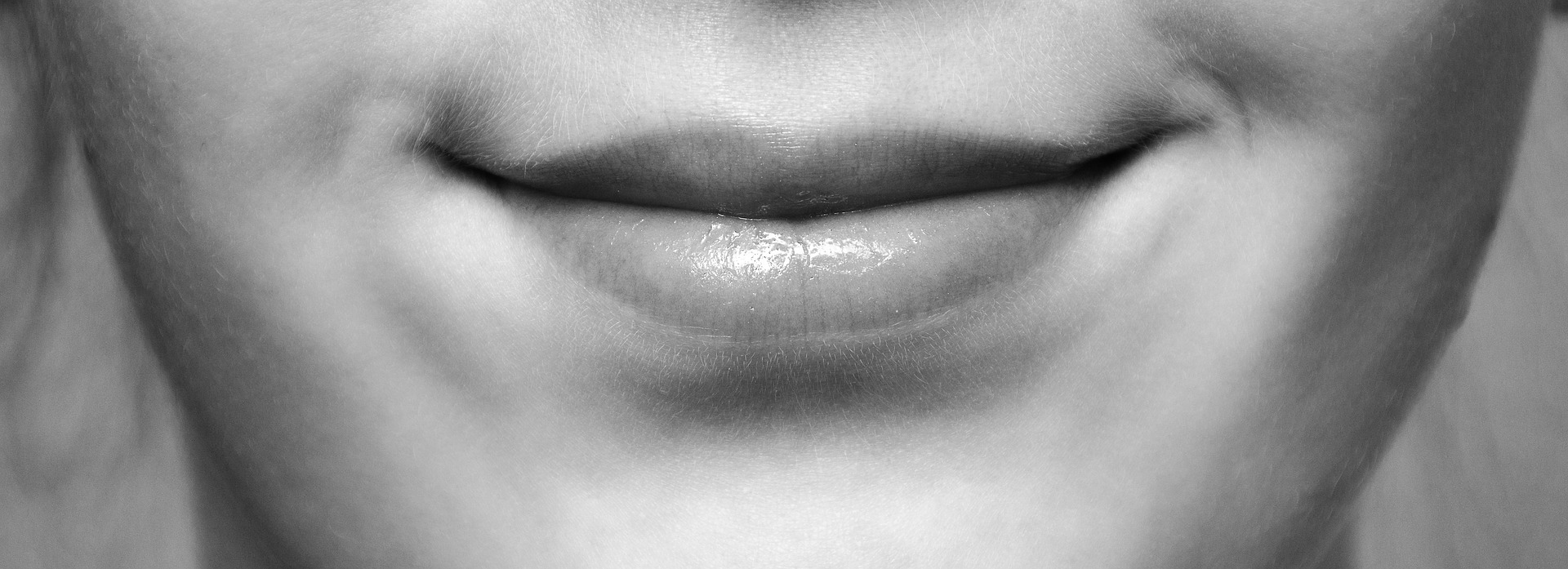 uv rays lips